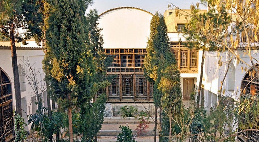 خانه تاریخی حاج مصور الملکی