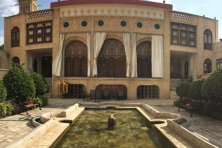 عمارت کاظمی